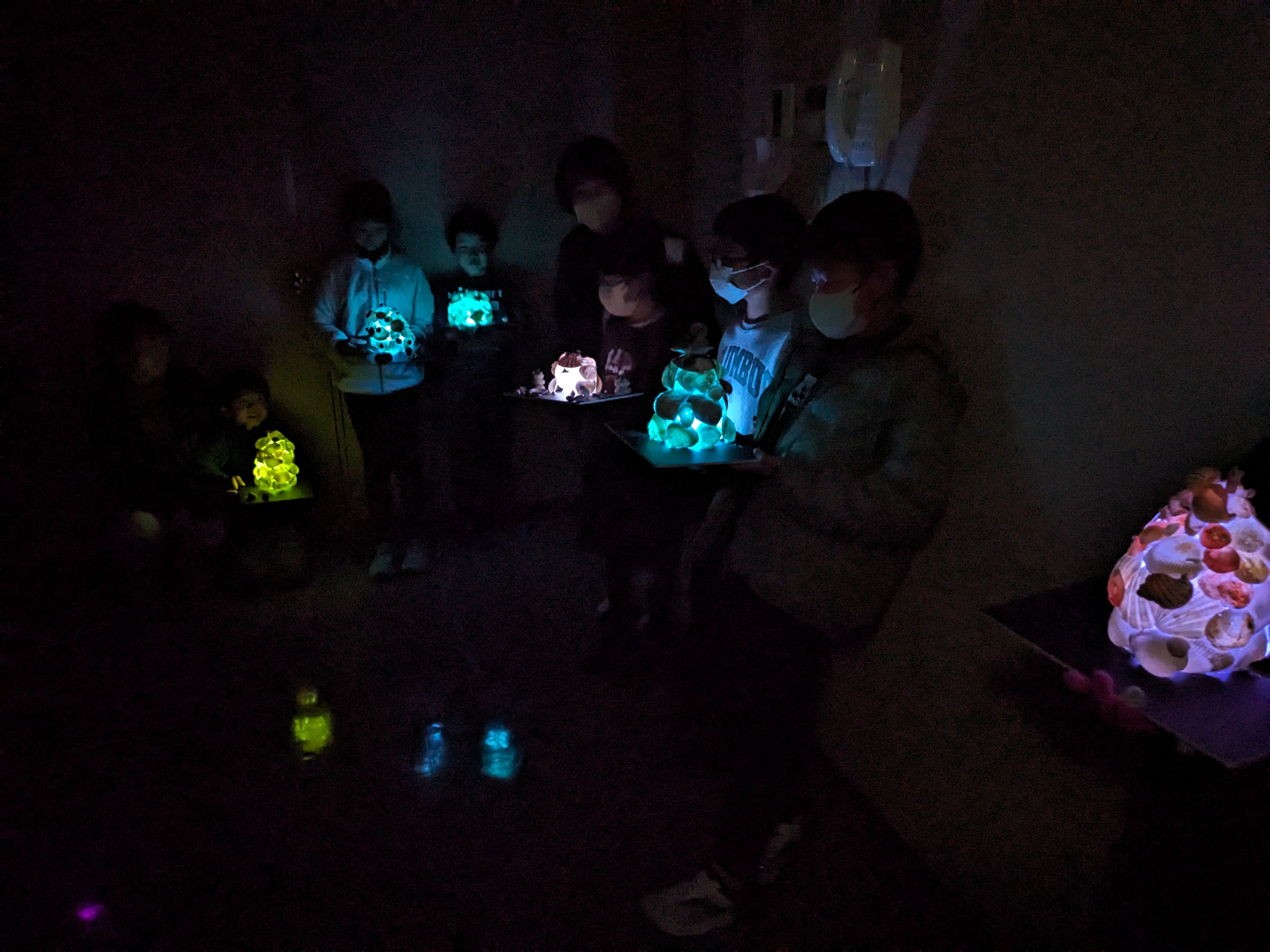 貝のランプシェードつくり01