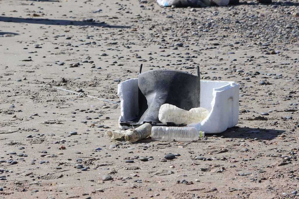 第370回西の浜クリーンアップ活動_4